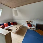 度假居 Historisches Strandanwesen Mit Meerblick By Interhome *