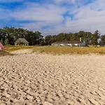 Historisches Strandanwesen Mit Meerblick By Interhome 度假居