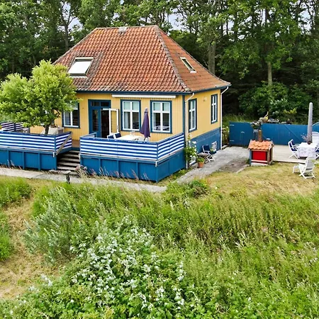 Historisches Strandanwesen Mit Meerblick By Interhome *