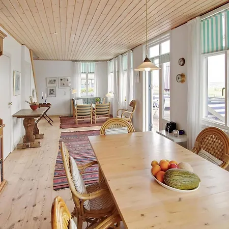 Historisches Strandanwesen Mit Meerblick By Interhome Holiday home