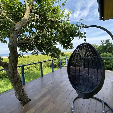 Historisches Strandanwesen Mit Meerblick By Interhome Dom wakacyjny