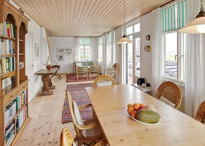 Historisches Strandanwesen Mit Meerblick By Interhome Holiday home